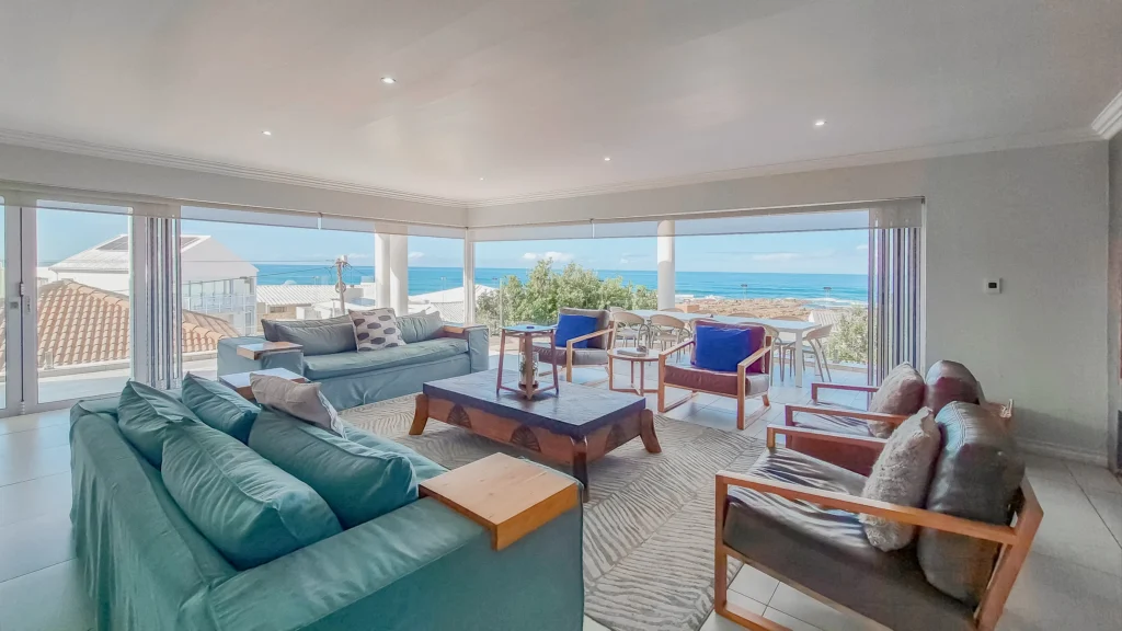 Knusrus Coastal Residence — interior view 023